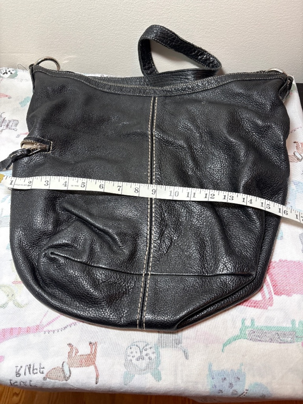 Roots large leather bag.